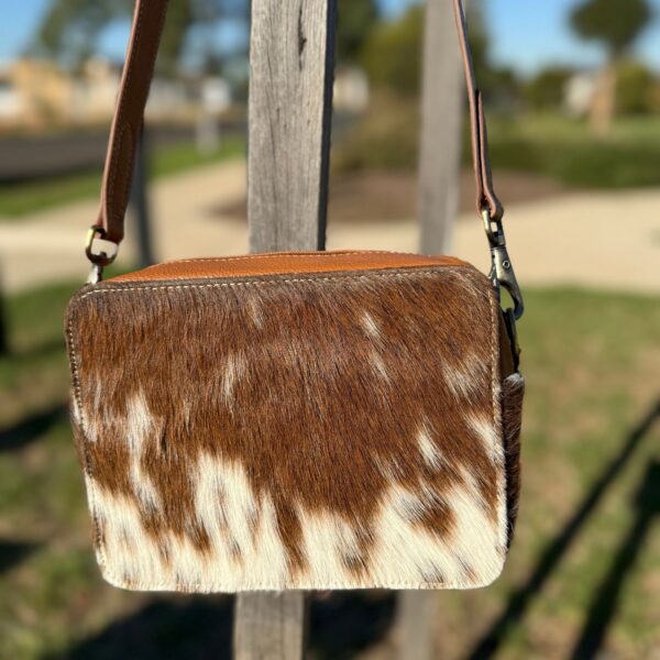 Leather Lovers Cowhide Box Style Cross Body Purse - Image 2