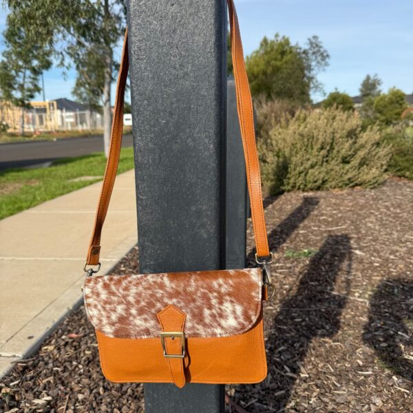 Cowhide Slim Fit Crossbody Leather Purse (New Style)