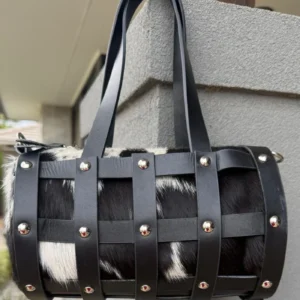Shell Capsule Cowhide Leather Purse