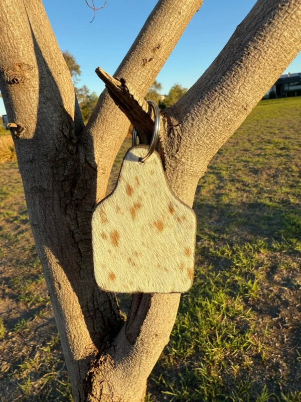 Cattle Tag Cowhide Keyring White & Dotted Brown