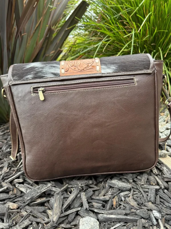Leather Lovers Cowhide Messenger Laptop Bag - Image 2