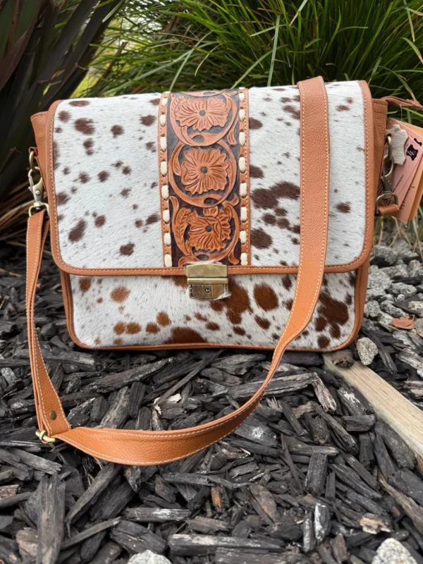 Leather Lovers Cowhide Messenger Laptop Bag