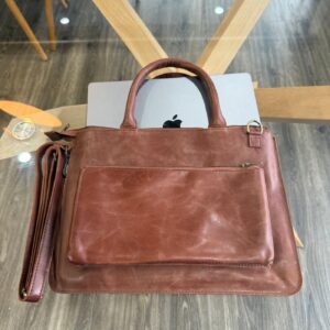 Slim Laptop Case – Stylish, Secure & Spacious Leather Bag