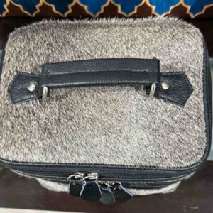 Cowhide Makeup Beauty Box – Cosmetic Case with Mirror