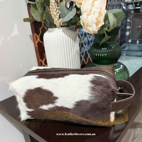 Cowhide toiletry bag leather travel case