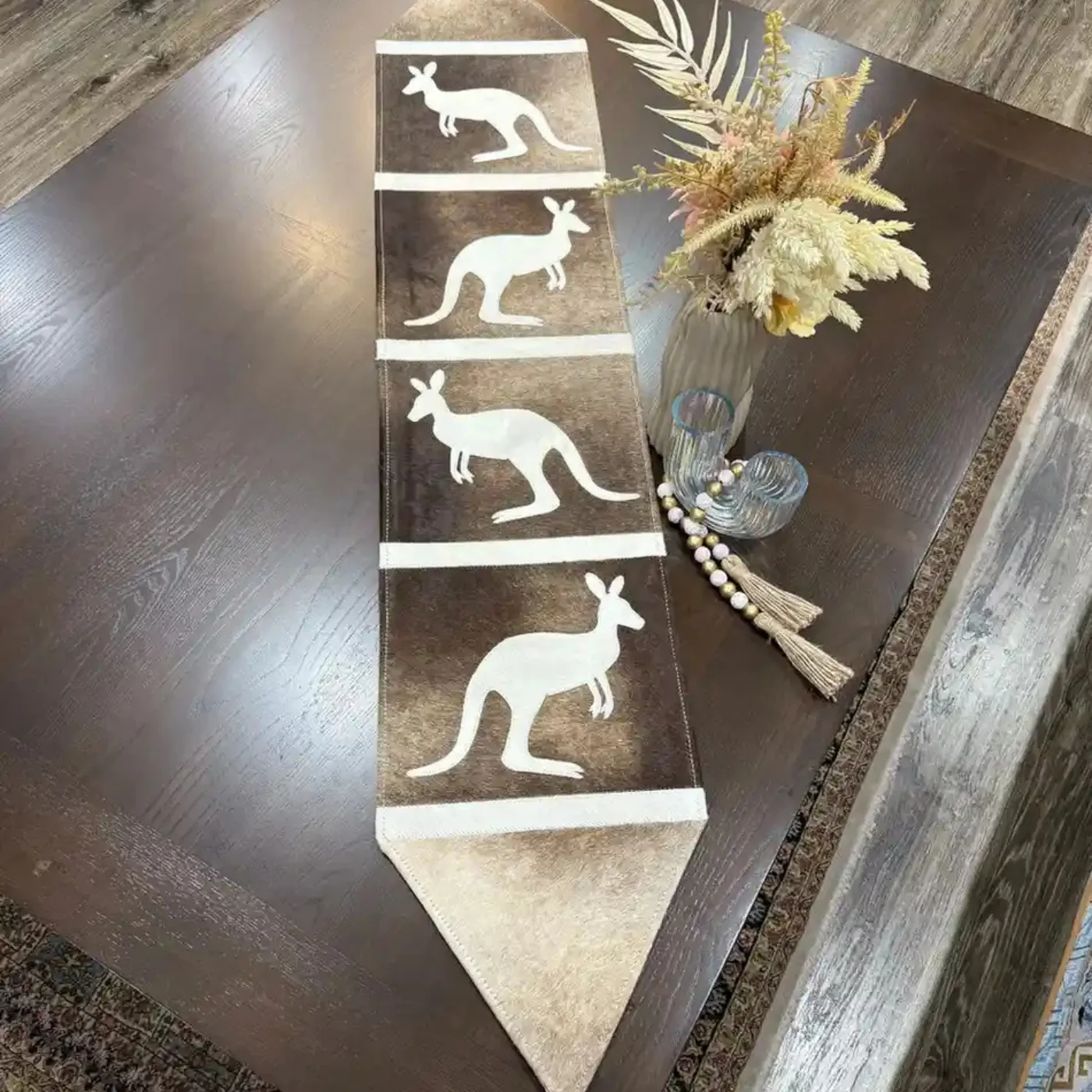 Kangroo cowhide table runners