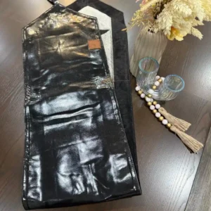Cowhide bullhead table runner with bullhead patch, having leather fringes
